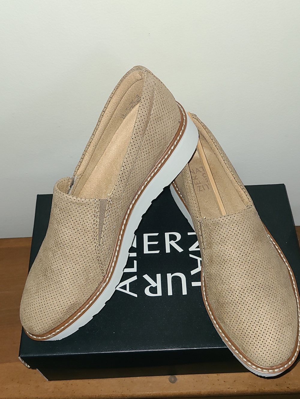 Naturalizer Beige Perforated Slip-On Loafers